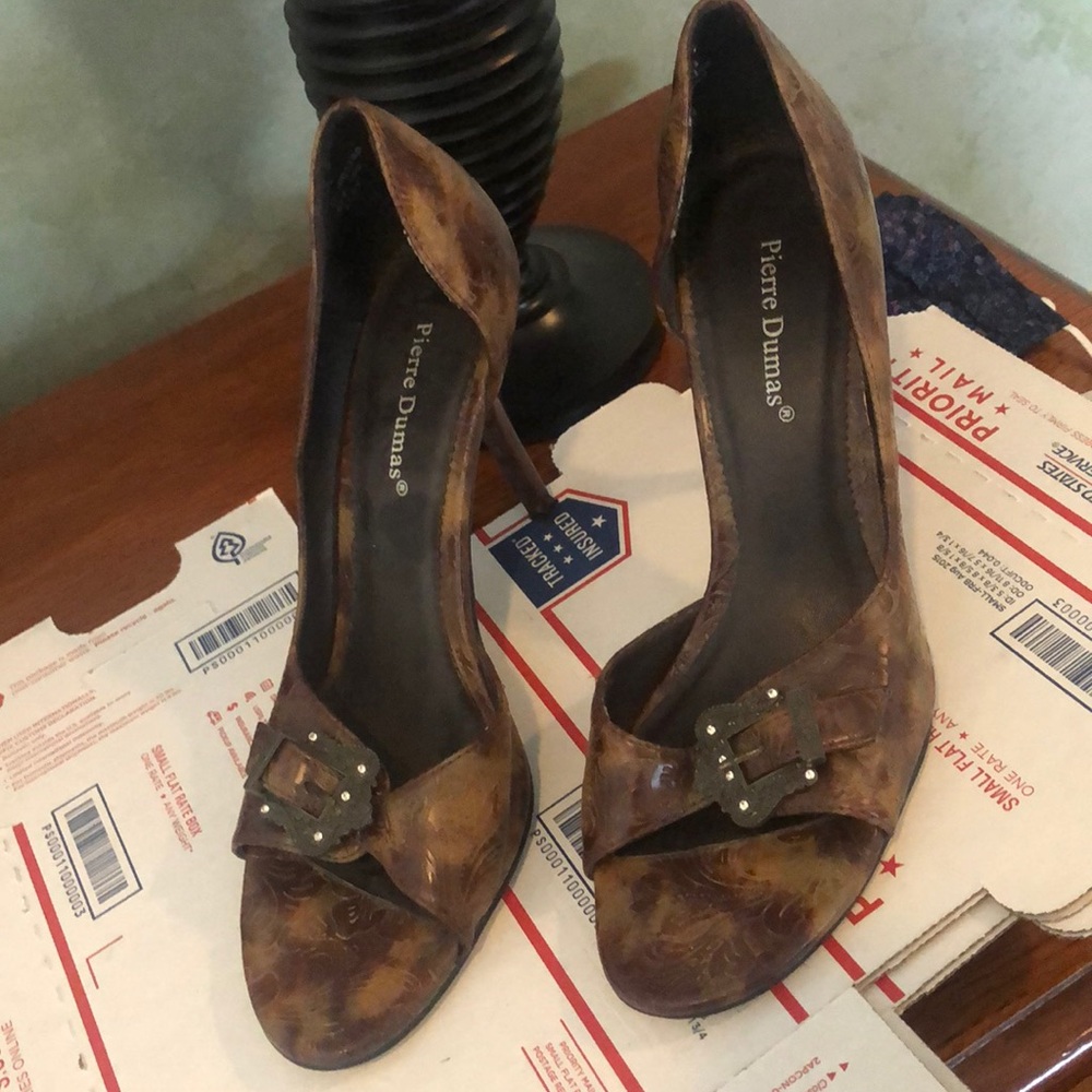 Pierre Dumas heels